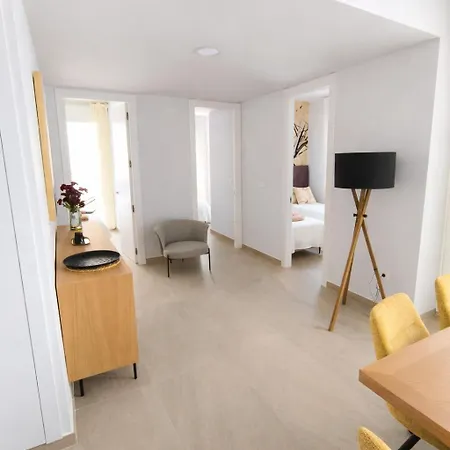 Apartamento Sunny Waves & Coast 2 Apts, 6br, Ac & Heated Pool *