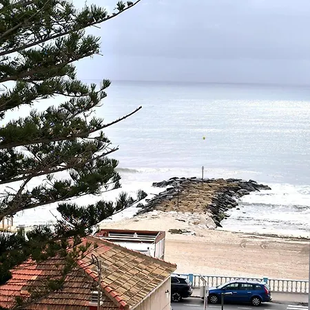 Sunny Waves & Coast 2 Apts, 6br, Ac & Heated Pool