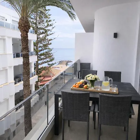 Sunny Waves & Coast 2 Apts, 6br, Ac & Heated Pool Apartamento Torrevieja