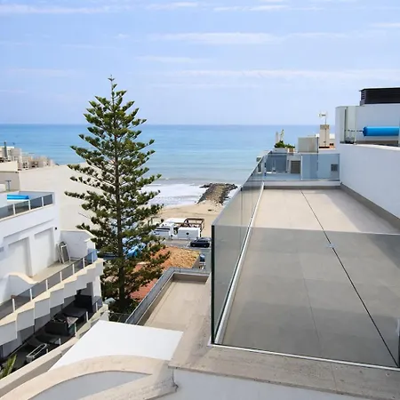 Sunny Waves & Coast 2 Apts, 6br, Ac & Heated Pool Apartamento Torrevieja