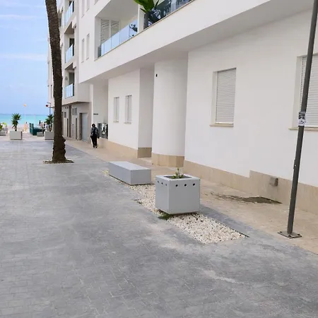 Apartamento Sunny Waves & Coast 2 Apts, 6br, Ac & Heated Pool *